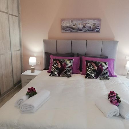Meltemi Beach Apartments Милатос Экстерьер фото