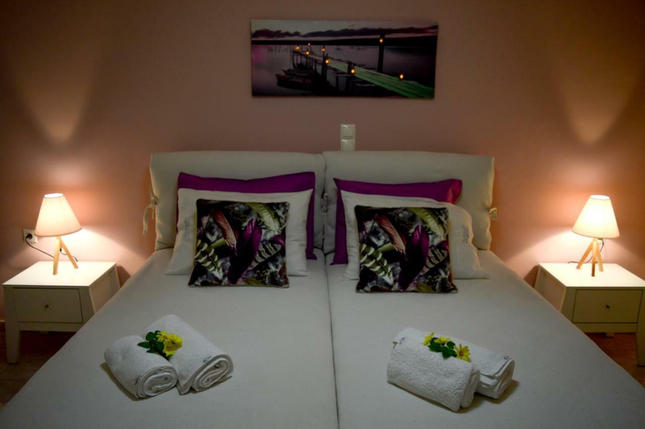 Meltemi Beach Apartments Милатос Экстерьер фото