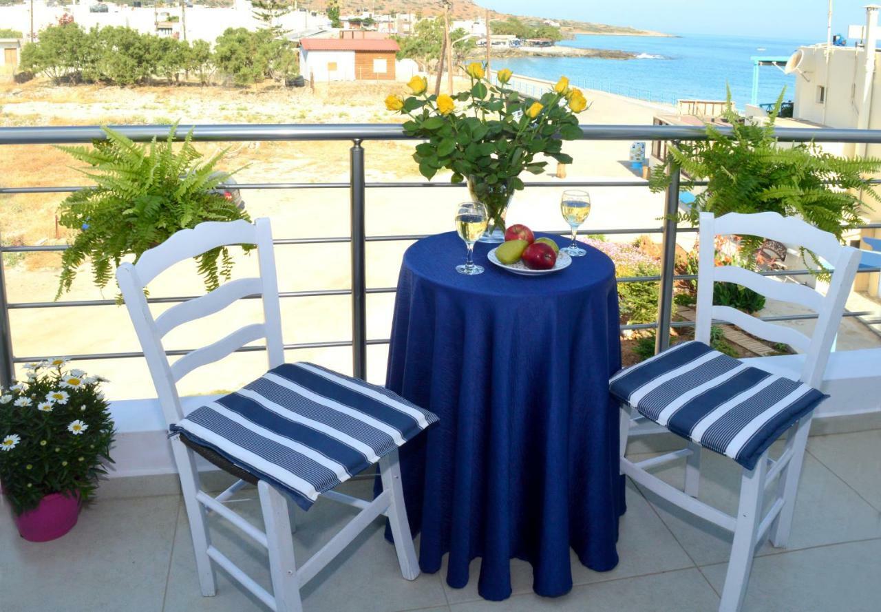 Meltemi Beach Apartments Милатос Экстерьер фото